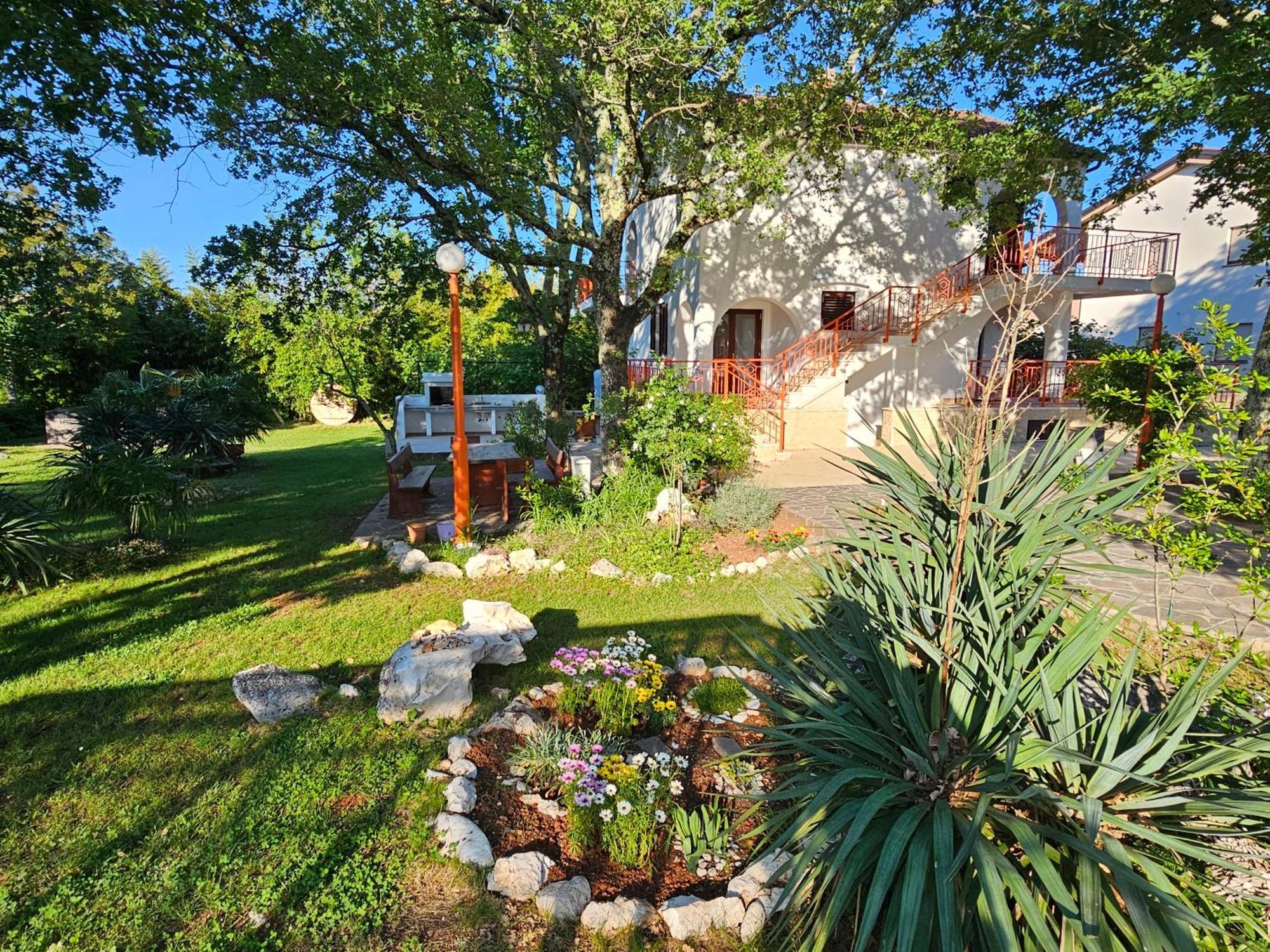 Villa Kucan 포라트 외부 사진